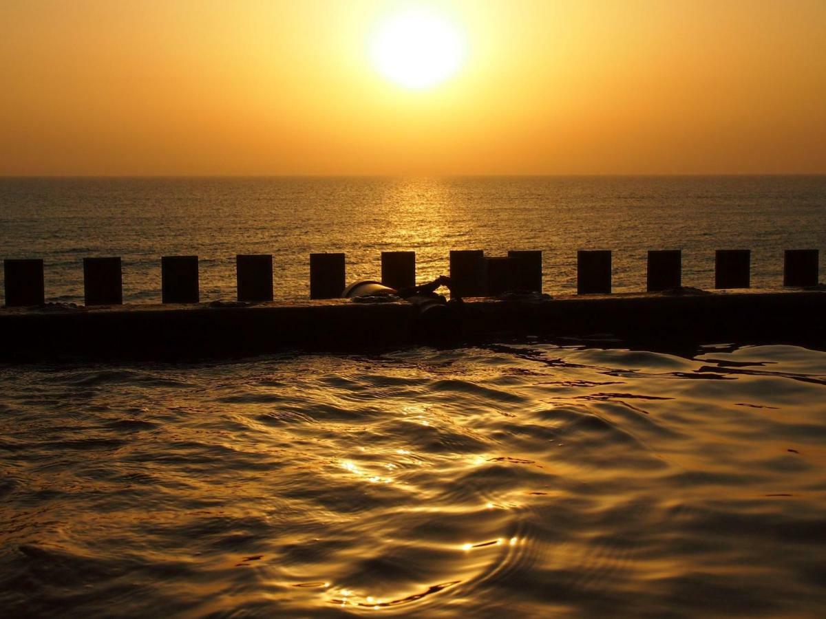 Hotel Koganezaki Furofushi Onsen Fukaura Zewnętrze zdjęcie